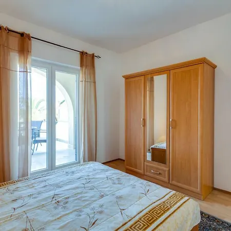 Apartmani Gordana Mali Lošinj Exterior foto