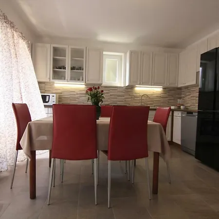 Apartmani Gordana Mali Lošinj Exterior foto