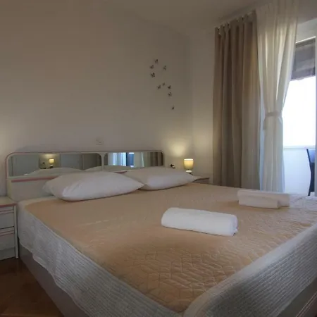 Apartmani Gordana Mali Lošinj Exterior foto